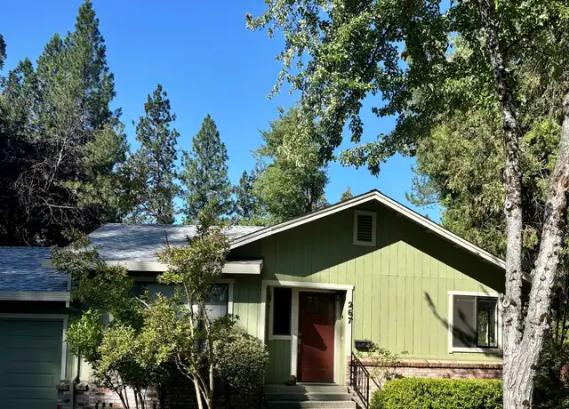Property at 267 Cornwall Ave, Grass Valley, CA, 95945, 2 beds, 2 baths, [object Object]