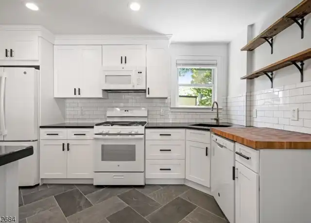 Property at 225 Elmwood Ave, Maplewood, NJ, 07040, 3 beds, 1 bath, [object Object]