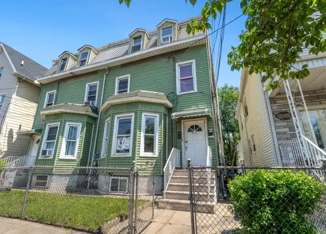 Property at 251 Franklin St #1, Elizabethport, NJ, 07206, 3 beds, 1 bath, [object Object]