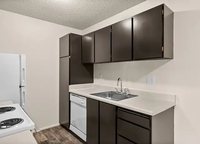 Photo of 301 T St SW, Tumwater, WA 98501