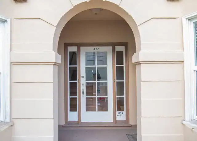 Property at 845 Warfield Ave, Oakland, CA, 94610, 2 beds, 1 bath, [object Object]