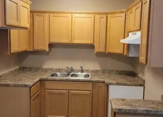 Property at 421 8th Ave N Unit 4, St Cloud, MN, 56303, 2 beds, 1 bath, [object Object]