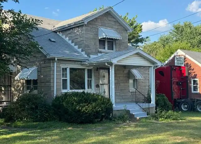 Property at 2019 Lower Hunters Trce, Louisville, KY, 40216, 3 beds, 1 bath, [object Object]