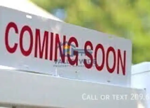 Property at 409 High St Unit b, Modesto, CA, 95354, 0 beds, 1 bath, [object Object]
