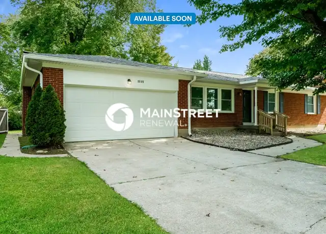 Property at 9909 Lakewood Dr, Louisville, KY, 40272, 3 beds, 2 baths, [object Object]