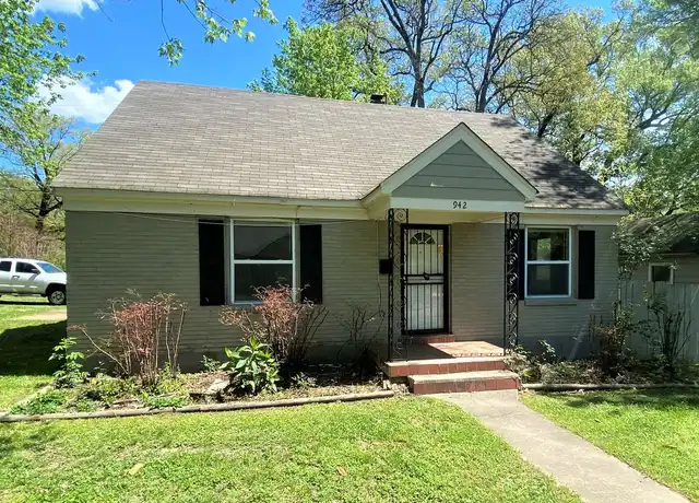 Property at 942 Patterson Cv, Memphis, TN, 38111, 4 beds, 2 baths, [object Object]