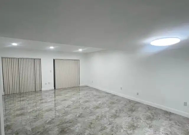 Property at 19162 Bob-O-Link Dr Unit 19162, Hialeah, FL, 33015, 2 beds, 2.5 baths, [object Object]