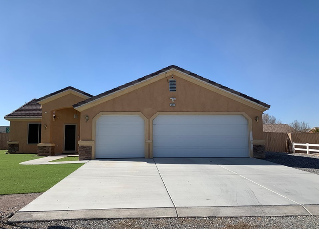 Photo of 360 S Blagg Rd, Pahrump, NV 89048