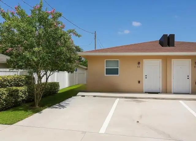 Property at 116 NW 4th Ave, Hallandale Beach, FL, 33009, 3 beds, 2 baths, [object Object]