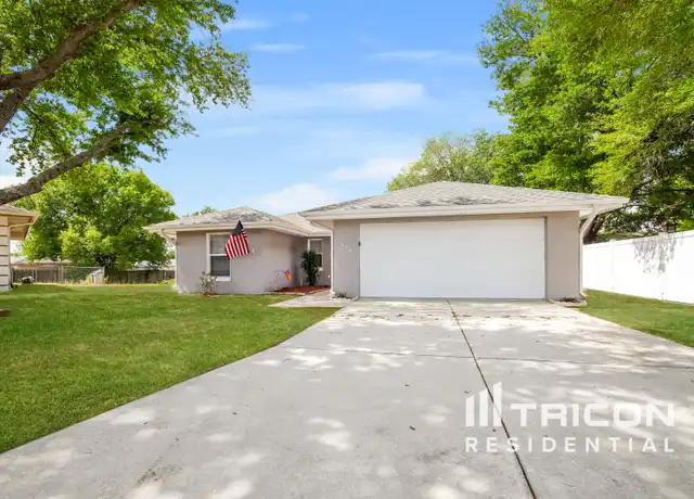 Property at 174 Lake Daisy Ter, Winter Haven, FL, 33884, 3 beds, 2 baths, [object Object]