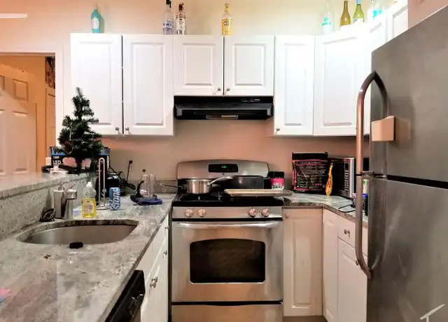 Property at 77 Egmont St, Brookline, MA, 02446, 3 beds, 1 bath, [object Object]
