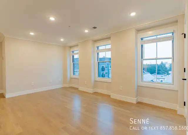 Property at 305 Maverick St Unit 4, Boston, MA, 02128, 2 beds, 2 baths, [object Object]