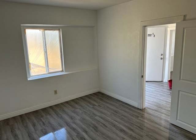 Photo of 222 W O St, Colton, CA 92324