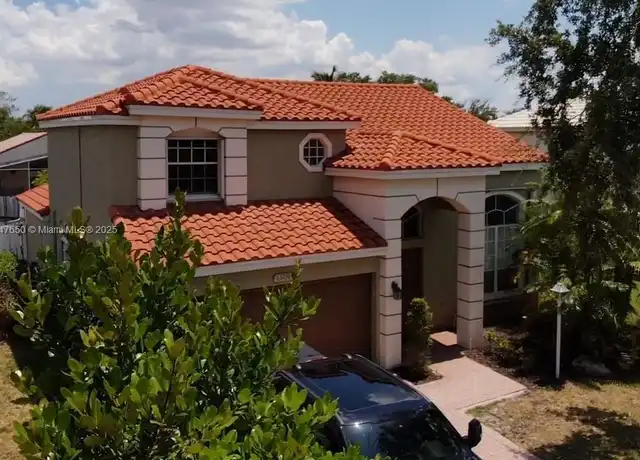 Property at 13274 NW 15th Ct, Pembroke Pines, FL, 33028, 3 beds, 2.5 baths, [object Object]