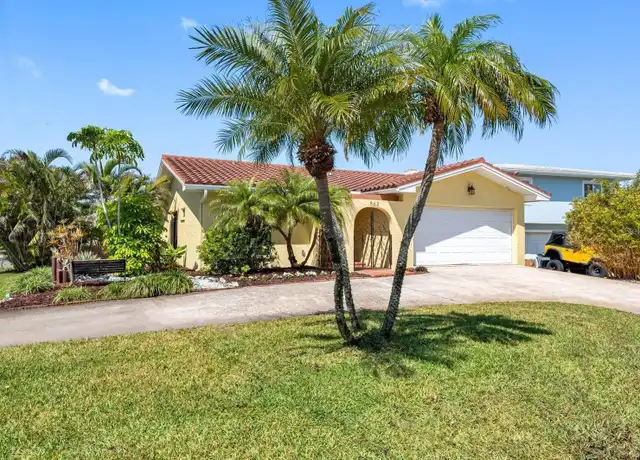 Property at 562 Johns Pass Ave, Madeira Beach, FL, 33708, 3 beds, 2 baths, [object Object]