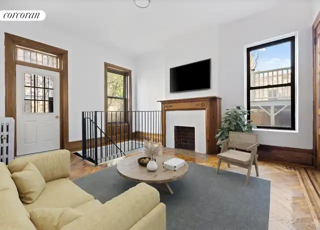 Property at 31 S Portland Ave Unit 2, Brooklyn, NY, 11217, 1 bed, 2 baths, [object Object]