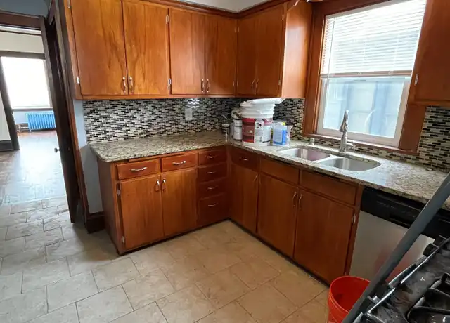 Property at 3709 2nd Ave S, Minneapolis, MN, 55409, 3 beds, 1 bath, [object Object]