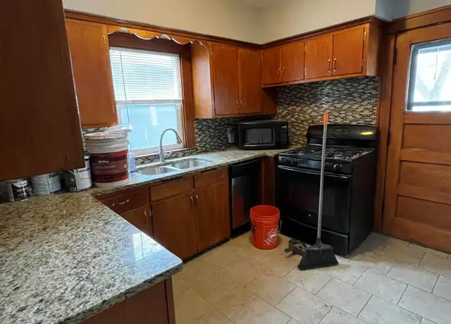 Property at 3709 2nd Ave S, Minneapolis, MN, 55409, 3 beds, 1 bath, [object Object]