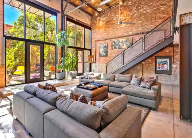 Property at 1001 E 17th St #122, Tucson, AZ, 85719, 4 beds, 4 baths, [object Object]