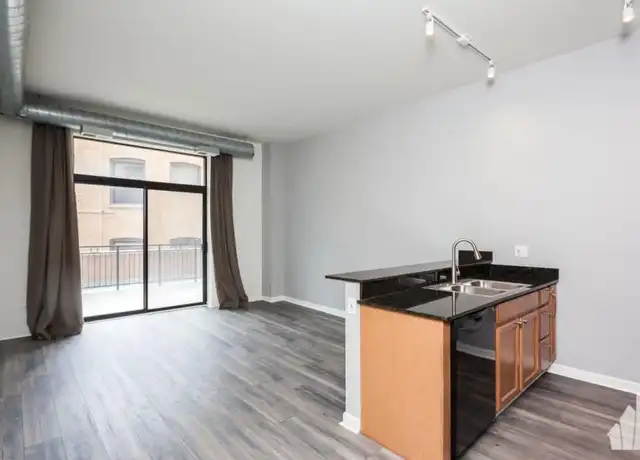 Property at 950 W Leland Ave, Chicago, IL, 60640, 1 bed, 1 bath, [object Object]