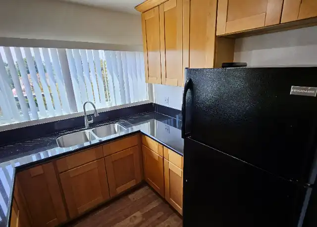 Property at 6024 Monterey Rd Unit 302, Los Angeles, CA, 90042, 1 bed, 1 bath, [object Object]