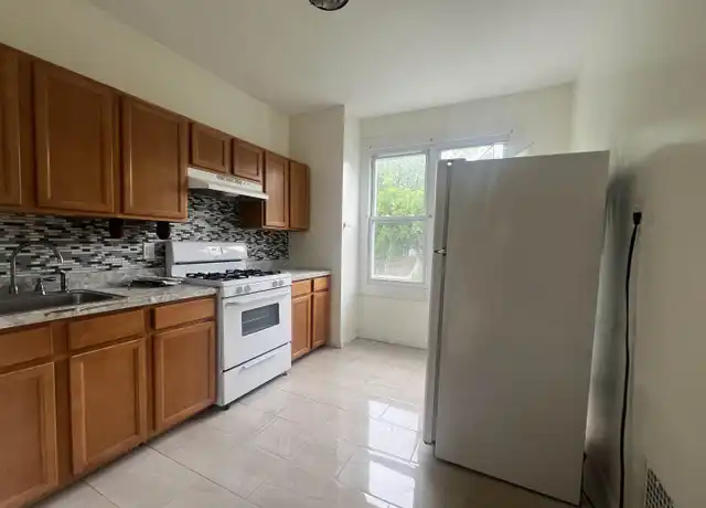Property at 226 Bartholdi Ave Unit 2, Jersey City, NJ, 07305, 2 beds, 1 bath, [object Object]