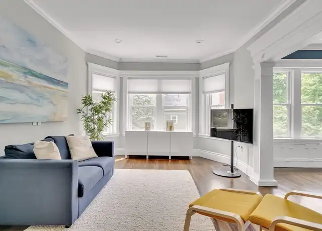 Property at 105 Winchester St #3, Brookline, MA, 02446, 3 beds, 2 baths, [object Object]