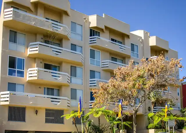 Property at Wilshire Berendo Regency - 415 S Berendo St, Los Angeles, CA, 90020, 1-2 bed, 2 baths, [object Object]