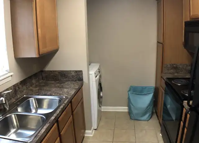 Property at 8155 Jefferson Hwy #303, Baton Rouge, LA, 70809, 1 bed, 1 bath, [object Object]