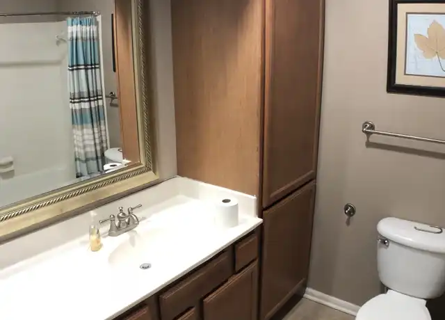 Property at 8155 Jefferson Hwy #303, Baton Rouge, LA, 70809, 1 bed, 1 bath, [object Object]