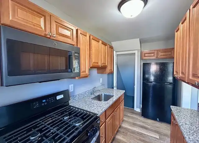 Property at 1900 Frames Rd, Dundalk, MD, 21222, 3 beds, 1 bath, [object Object]