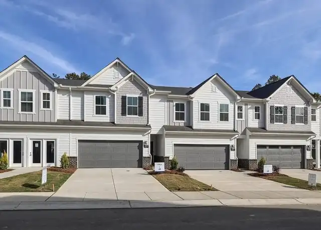 Property at 2105 Bayou Trace Dr Unit 2105, Charlotte, NC, 28262, 3 beds, 3 baths, [object Object]