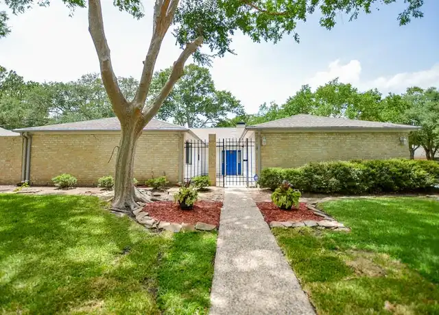 Property at 1702 Cherry Bend Dr, Houston, TX, 77077, 3 beds, 2 baths, [object Object]