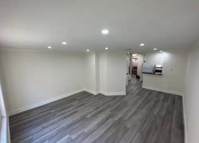 Property at 720 N Eucalyptus Ave #104, Inglewood, CA, 90302, 2 beds, 2 baths, [object Object]