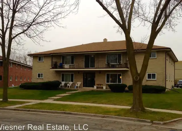 Property at 1421 W Granada St Unit 4, Milwaukee, WI, 53221, 2 beds, 1 bath, [object Object]