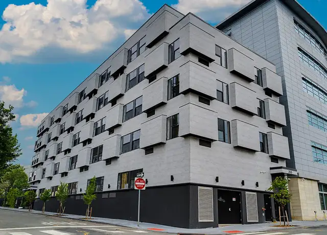 Photo of 253 Academy St, Jersey City, NJ 07306