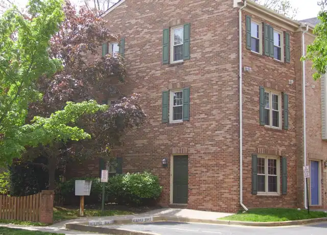 Property at 1804 9th St S Unit F, Arlington, VA, 22204, 3 beds, 3.5 baths, [object Object]