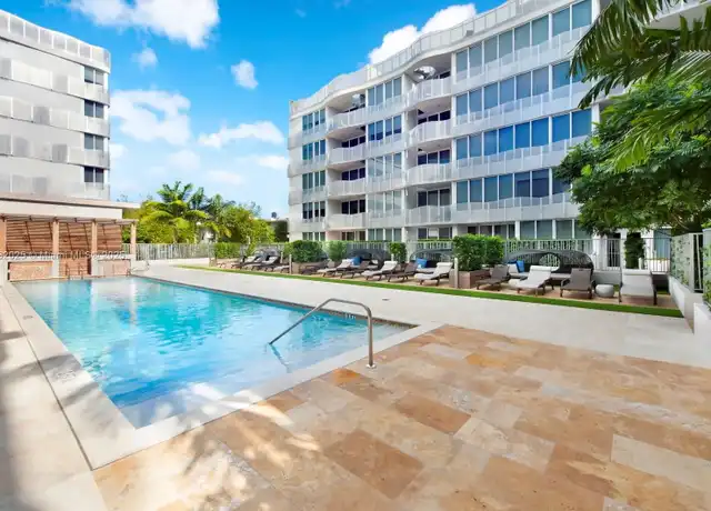 Property at 2155 Washington Ct, Miami Beach, FL, 33139, 1 bed, 1.5 baths, [object Object]