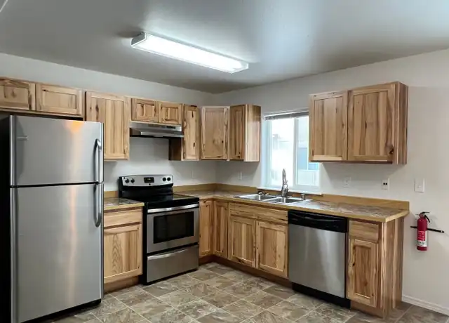Property at 5701 E Beaver Ave Unit A, Wasilla, AK, 99654, 3 beds, 2 baths, [object Object]