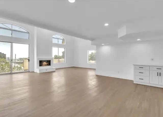 Property at 390 S Sepulveda Blvd, Los Angeles, CA, 90049, 3 beds, 3 baths, [object Object]