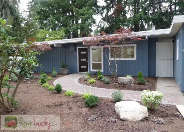 Property at 14232 Lake Hills Blvd, Bellevue, WA, 98007, 4 beds, 2.5 baths, [object Object]