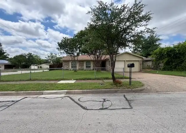 Property at 6052 Highcrest Dr, Watauga, TX, 76148, 4 beds, 2 baths, [object Object]