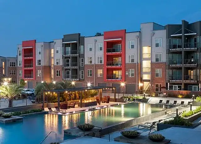 Photo of 1100 S Loop 336 W, Conroe, TX 77304