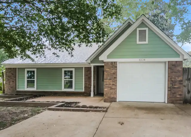 Property at 6124 Kensington Cir, Horn Lake, MS, 38637, 3 beds, 2 baths, [object Object]