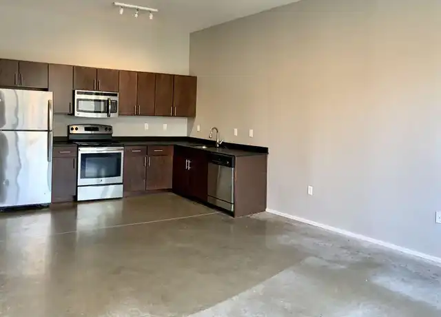 Property at 3632 Gillham Rd Unit S102, Kansas City, MO, 64111, 2 beds, 2 baths, [object Object]