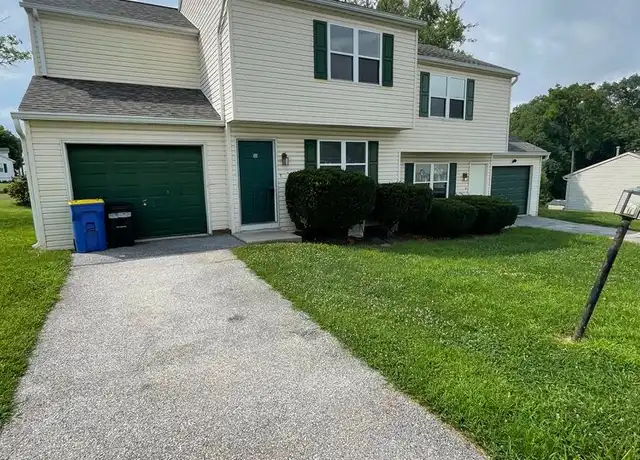 Property at 10 N Poplar Ct, Manchester, PA, 17345, 3 beds, 1.5 baths, [object Object]