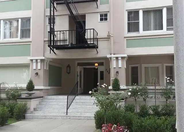 Property at Euclid Square Apts - 249 N Euclid Ave, Pasadena, CA, 91101, 0 beds, 1 bath, [object Object]