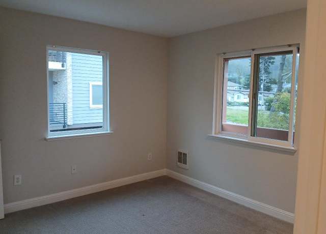 Photo of 99 Avenue Portola Unit 2B, El Granada, CA 94018