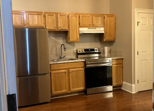 Property at 505 Third St, New Orleans, LA, 70130, 2 beds, 1 bath, [object Object]