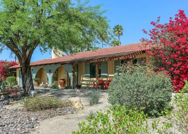 Property at 1020 N Cerritos Dr, Palm Springs, CA, 92262, 3 beds, 2 baths, [object Object]